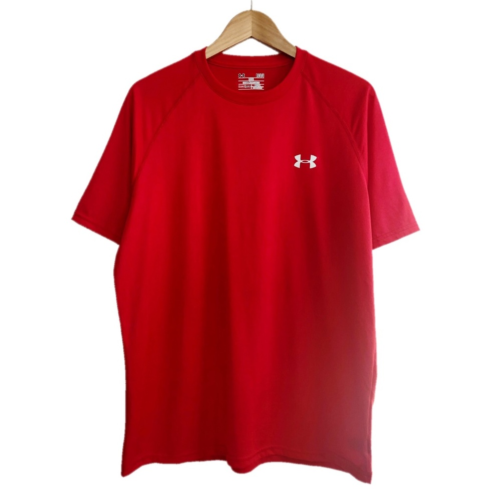 UNDER ARMOUR | Red Heatgear T-Shirt